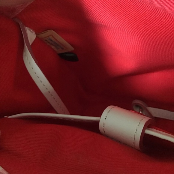 (1373) Dooney petunia floral spring satchel vintage pattern🌸🌸🌸 - Picture 15 of 16